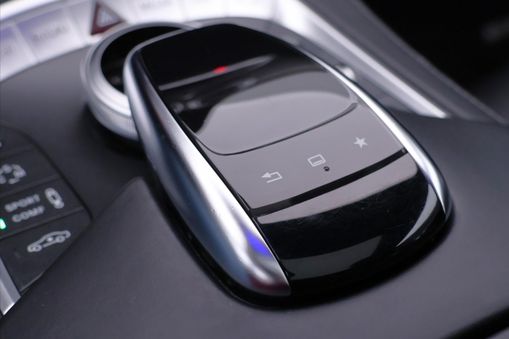 Mercedes-Benz Třídy S 5,5 S 63 4x4 AMG Coupe