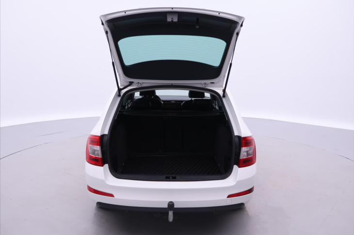 Škoda Octavia 1,6 TDI 77kW Kůže Elegance+