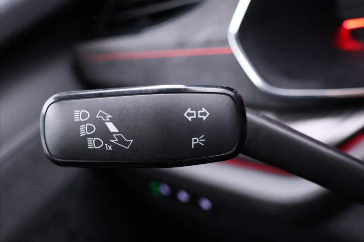 Škoda Octavia 1,4 TSI iV RS 110kW DSG LED