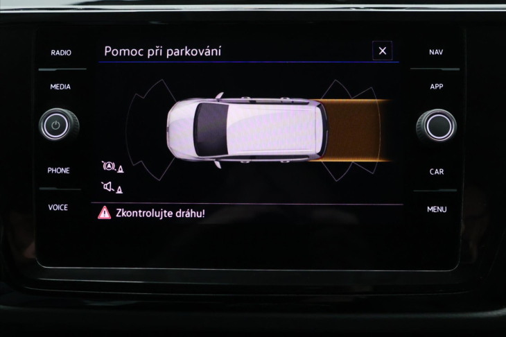 Volkswagen Touran 2,0 TDI 90kW Highline CZ DPH