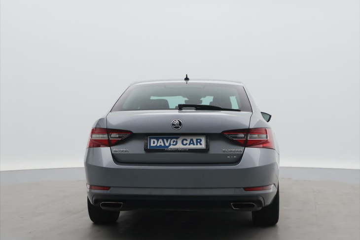 Škoda Superb 2,0 TSI 206kW DSG 4x4 L&K