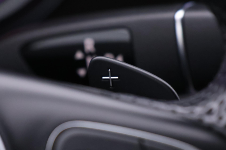 Mercedes-Benz Třídy E 2,0 250 AMG CZ 360° Kamera