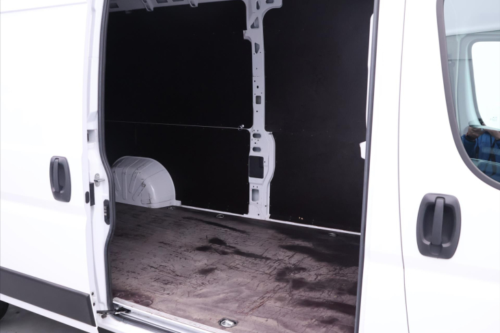 Peugeot Boxer 2,2 HDI 121kW CZ Klima DPH L4H2