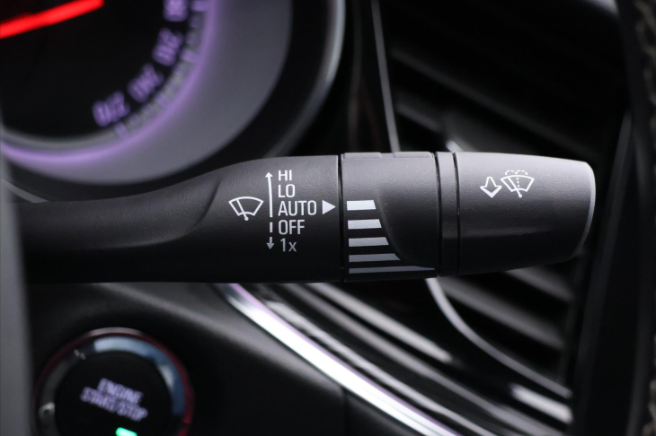 Opel Insignia 2,0 T 191kW 4x4 CZ Innovation