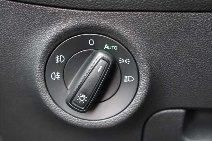 Škoda Kodiaq 2,0 TDI DSG 4x4 7-Míst Scout