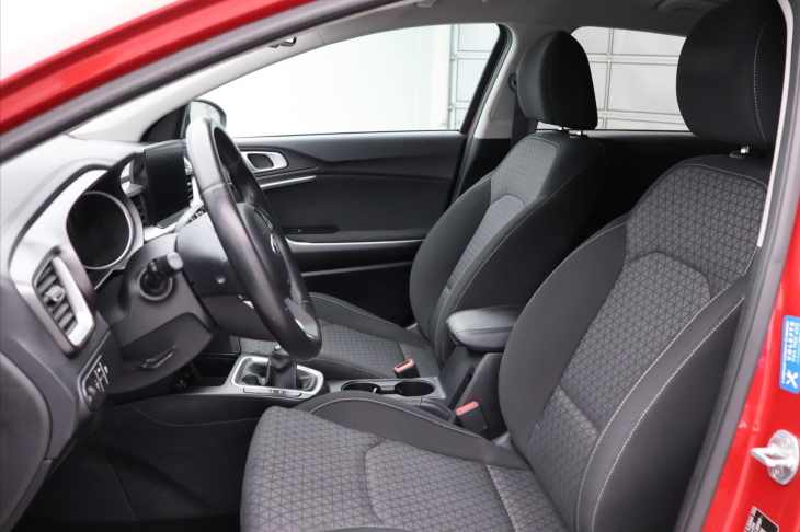 Kia Ceed 1.0 T-GDi 88kW GT-Line CZ