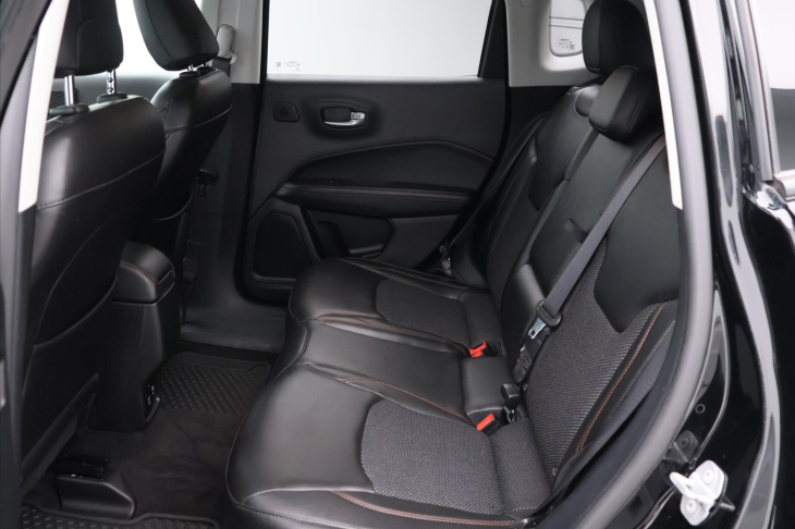 Jeep Compass 1,6 D LIMITED Aut.klima CZ