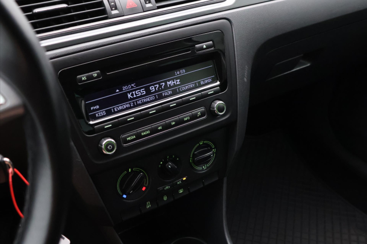 Škoda Rapid 1,6 TDI 66kW Ambition CZ DPH