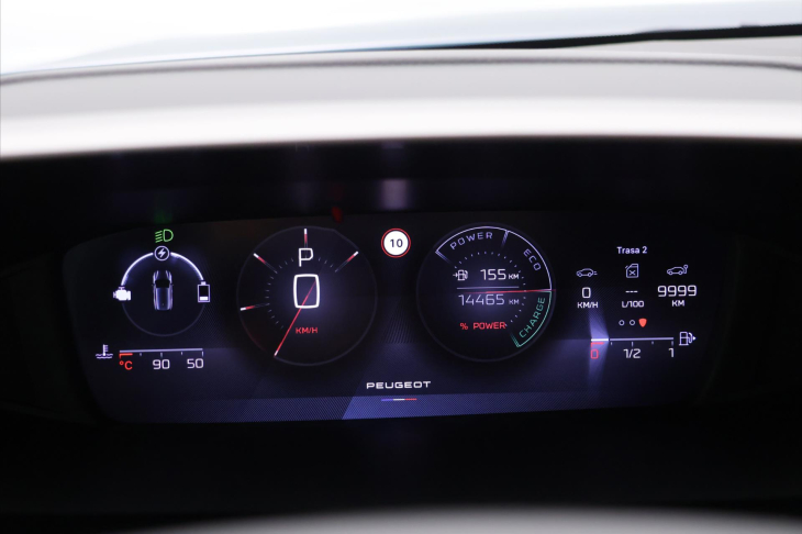 Peugeot 308 1,2 HYBRID ALLURE CZ Aut.klima