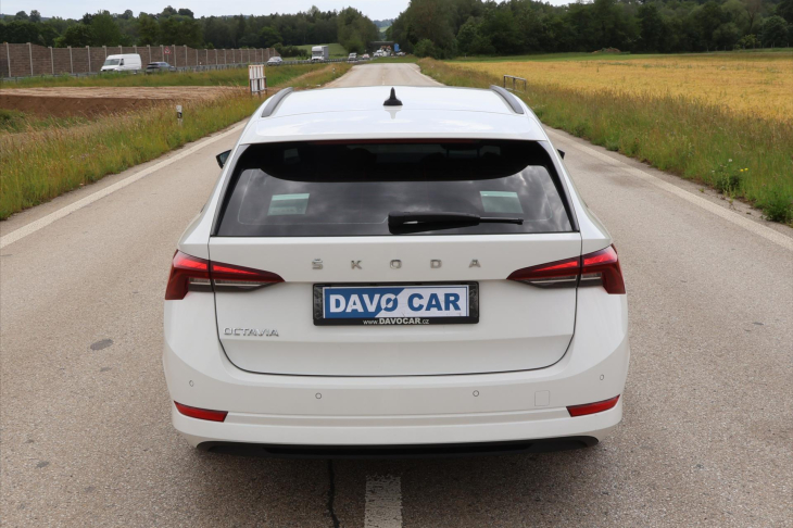 Škoda Octavia 2,0 TDI 85kW Ambition CZ
