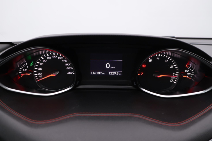 Peugeot 308 1,2 96kW GT-Line LED tažné Klima