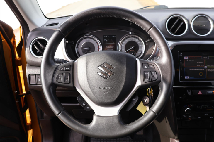 Suzuki Vitara 1,4 BoosterJet 95kw Navi