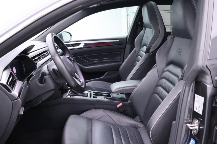 Volkswagen Arteon 2,0 TSI 200kW 4MOT R-Line DSG CZ DPH