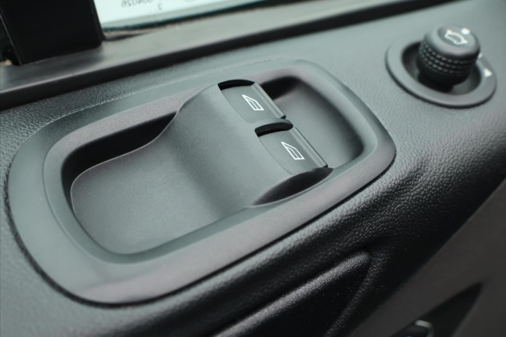 Ford Transit Custom 2,0 TDCi 96kW CZ 1.Maj DPH