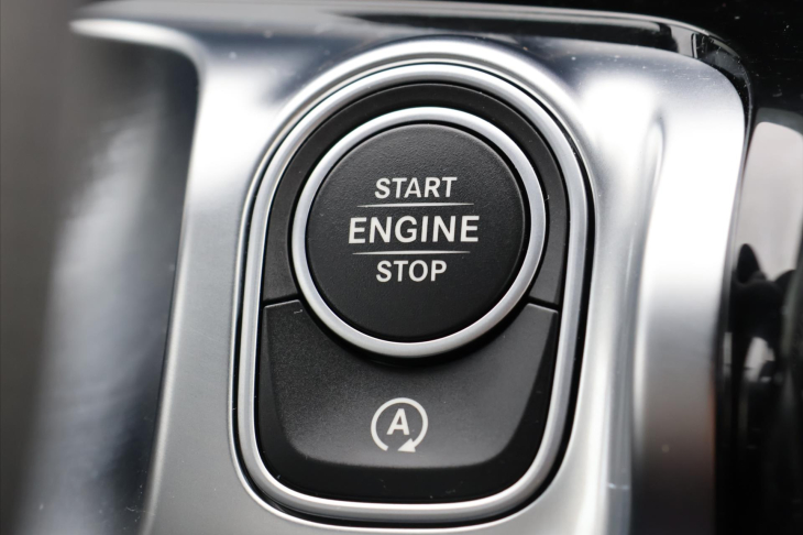 Mercedes-Benz GLB 2,0 200d 4MATIC AMG Premium