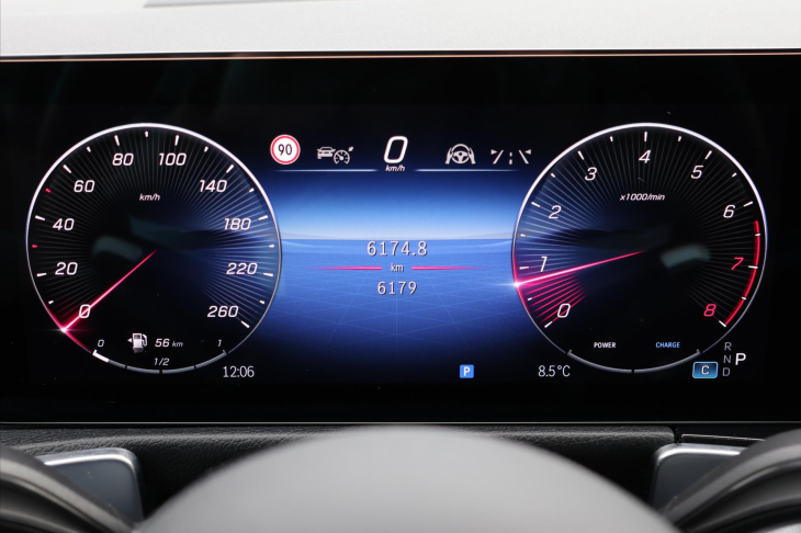 Mercedes-Benz GLB 2,0 220 4MATIC AMG Premium Plus