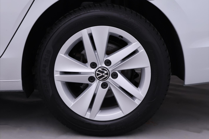 Volkswagen Golf 1,5 TSI EVO 110kW mHEV Life DSG