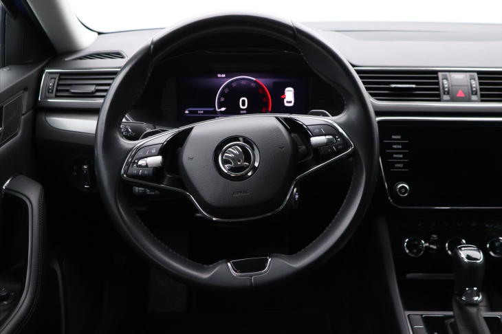 Škoda Superb 2.0 TDI 110kW Style LED  DSG