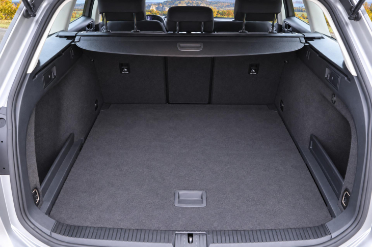 Volkswagen Passat 1,6 TDI Comfortline LED