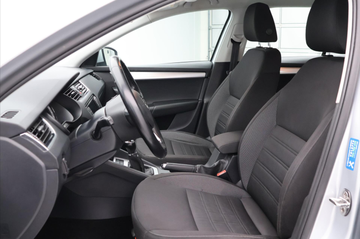 Škoda Octavia 1,6 TDI 85kW Ambition 4x4 CZ