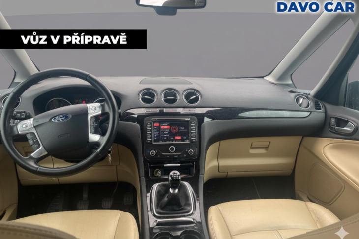 Ford Galaxy 2,0 TDCi 120kW Kůže 7-Míst