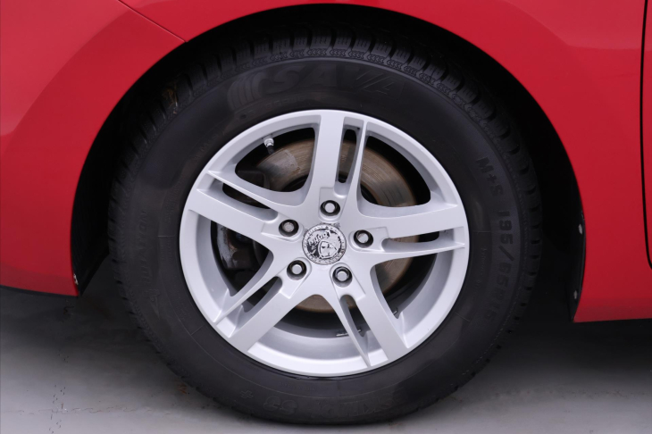 Hyundai i30 1,6 GDi 88kW CZ