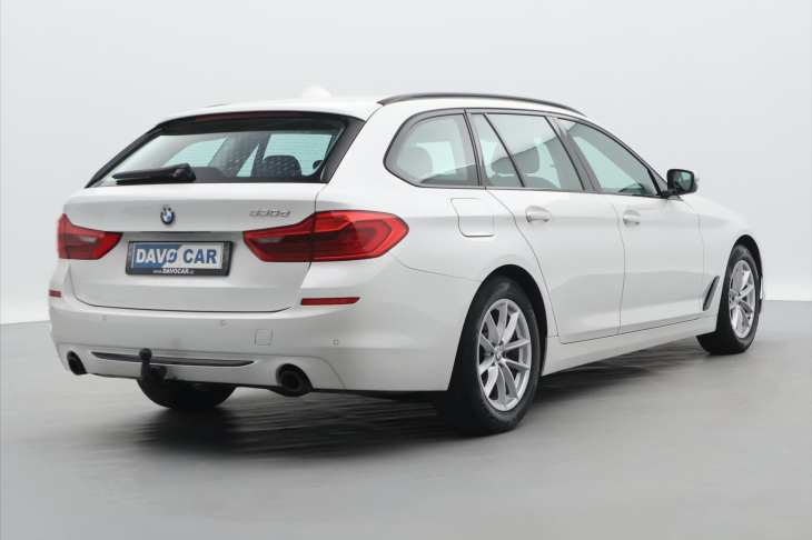 BMW Řada 5 3,0 530d 195kW Aut. Sport Line