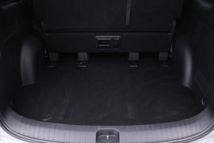 Hyundai Staria 2,2 CRDi 130kW Style Automat