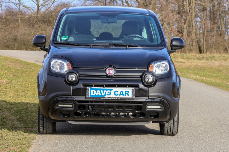 Fiat Panda 1,0 i Hybrid Cross Klima DPH