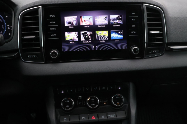 Škoda Karoq 1,5 TSI 110kW DSG Matrix DPH