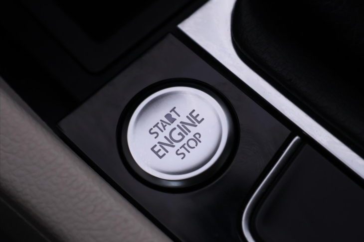 Volkswagen Passat 2,0 110kW Highline 4Motion CZ