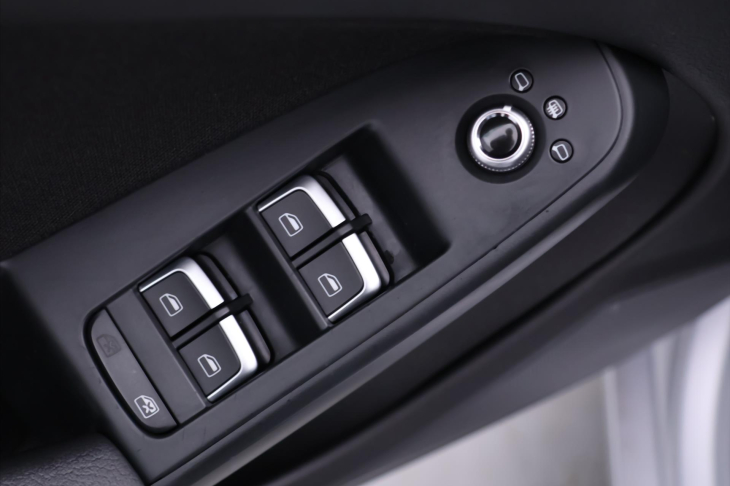 Audi A5 2,0 TDI 140kW Aut. Navi CZ DPH