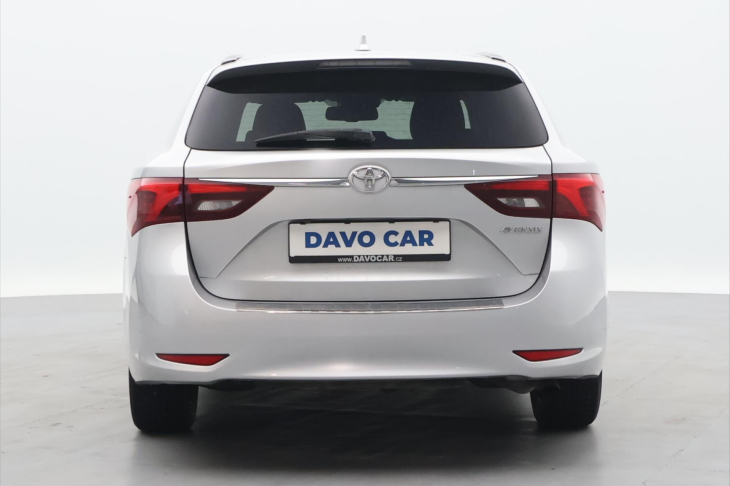 Toyota Avensis 2,0 D-4D 105kW Aut.klima CZ