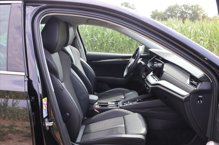 Škoda Octavia 2,0 TDI 110kW Style DSG DPH CZ