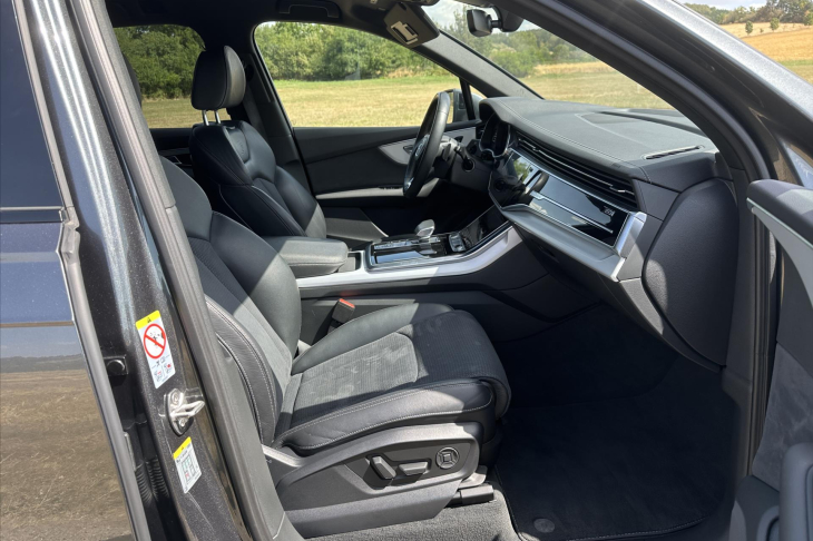 Audi Q7 3.0 50 TDI quattro tiptronic S line