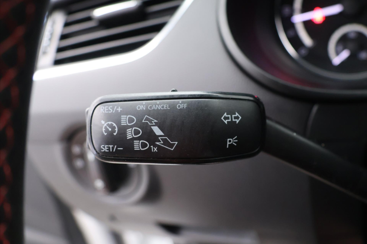 Škoda Octavia 2,0 TDI RS 135kW DSG CHALLENGE