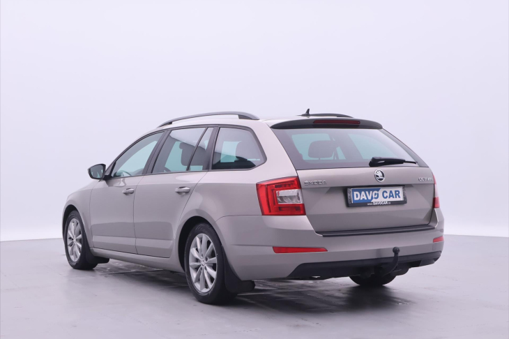 Škoda Octavia 1,6 TDI 77kW Elegance Tažné CZ