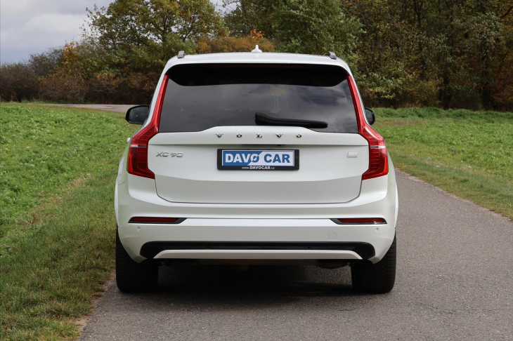 Volvo XC90 2,0 228kW T8 AWD Ultimate Bright