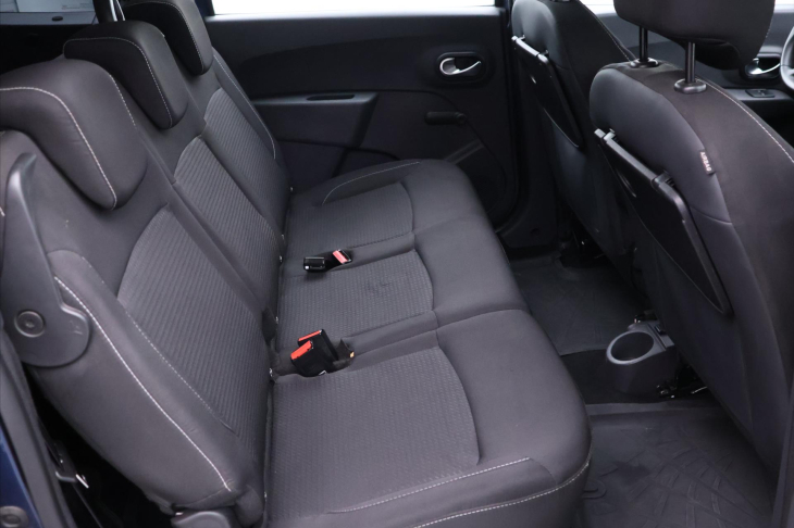 Dacia Lodgy 1,6 i 75 kW CZ 7 mísz LPG 2028