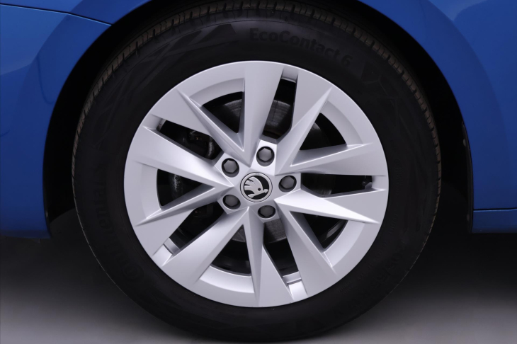 Škoda Octavia 1,0 TSI Ambition Virtual DPH