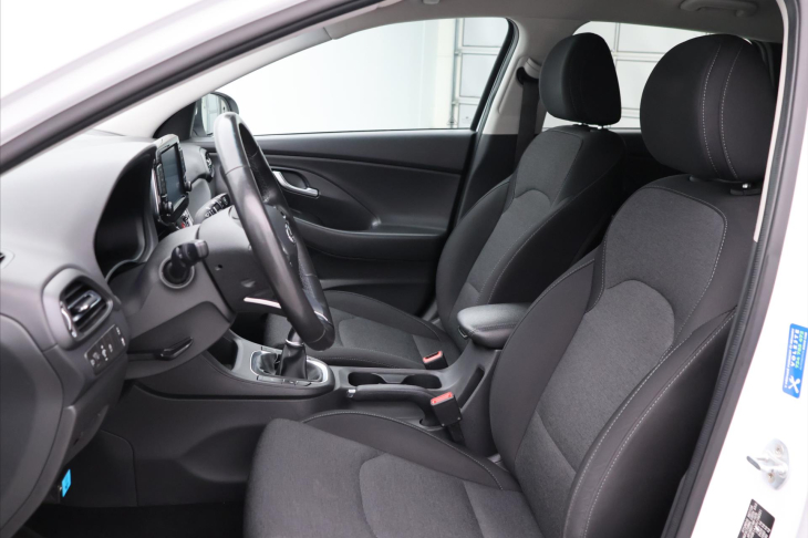 Hyundai i30 1,6 CRDi 85kW Style CZ DPH