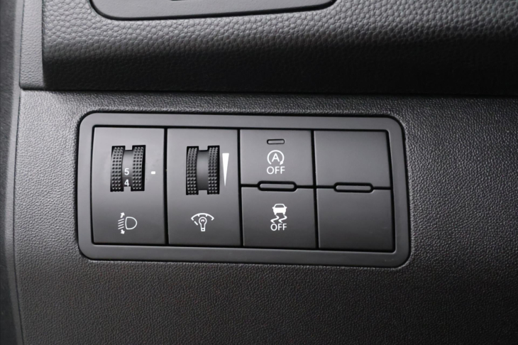 Hyundai ix20 1,6 CVVT 91kW CZ Trikolor Navi
