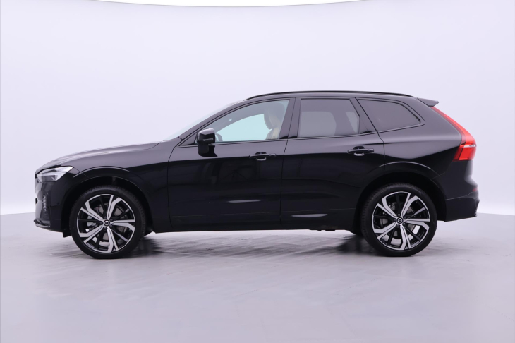 Volvo XC60 2,0 B5 AWD 184kw Ultra Dark