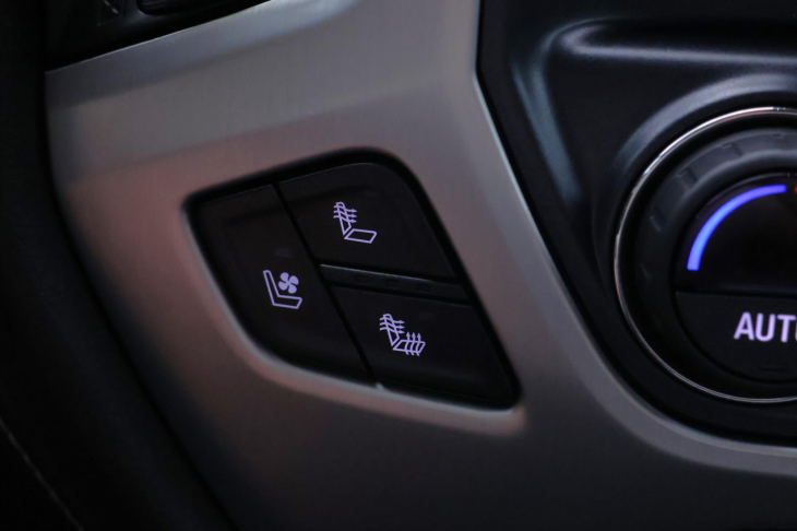 GMC Sierra 5,3 V8 265kW Aut. Kůže