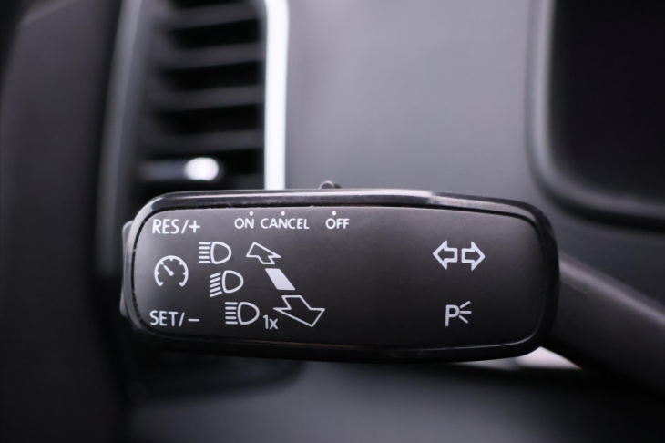 Škoda Karoq 2,0 TDI 85kW DSG Style CZ DPH