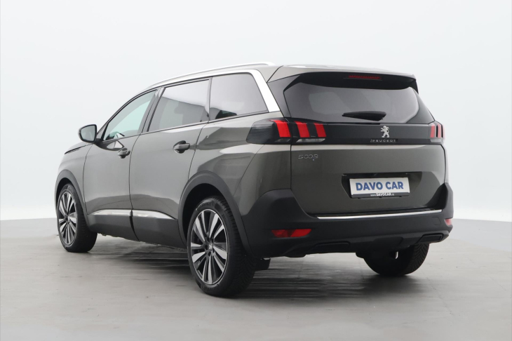 Peugeot 5008 1,2 PT 96kW Allure PANO 7-míst