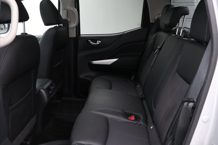 Nissan Navara 2.3 dCi 140kW Automat CZ Tekna