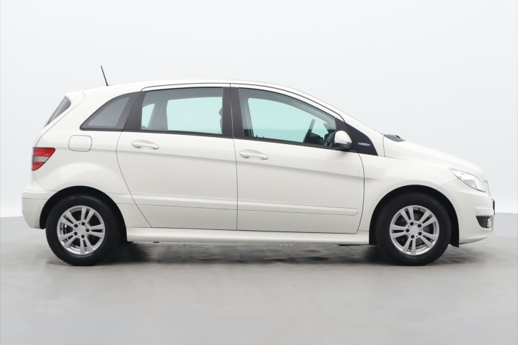 Mercedes-Benz Třídy B 1,5 160 70kW CZ Klima 82.300km