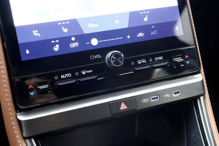 Lexus LBX 1,5 HEV Relax FWD 67kW CZ
