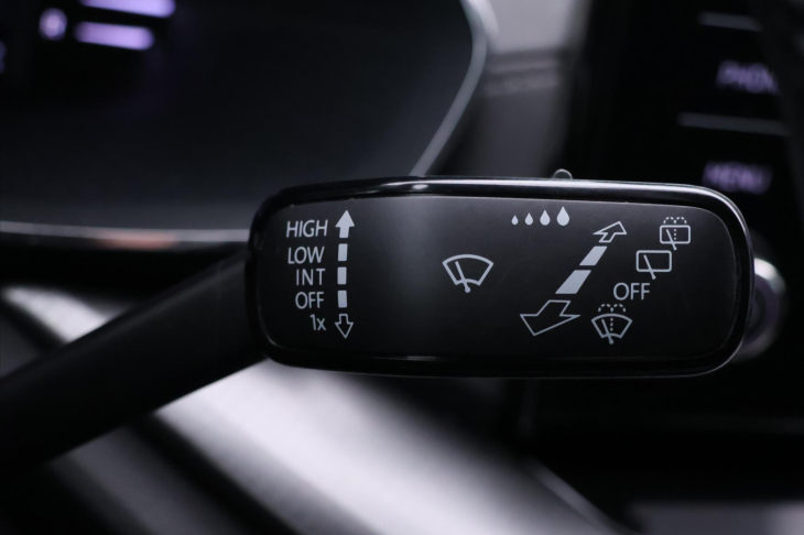 Škoda Octavia 2,0 TDI 85kW Ambition CZ DPH